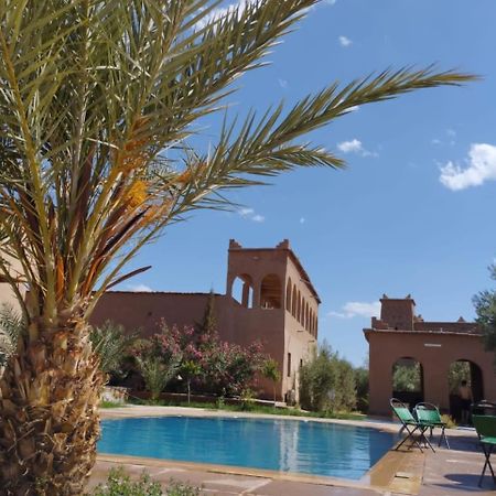 Auberge Famille Benmoro Skoura Buitenkant foto