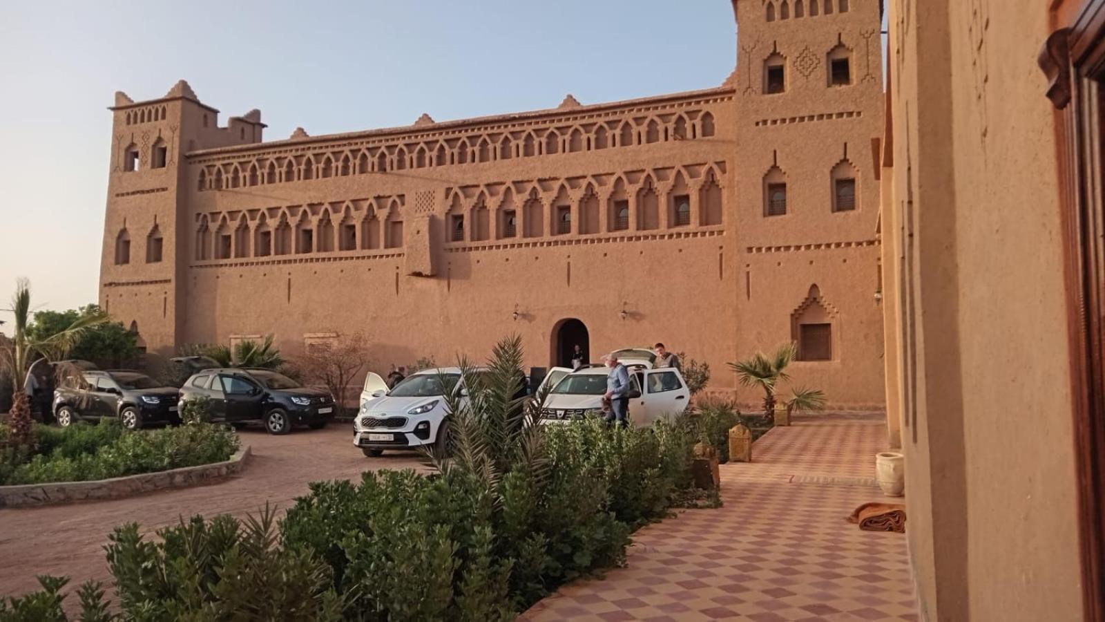 Auberge Famille Benmoro Skoura Buitenkant foto