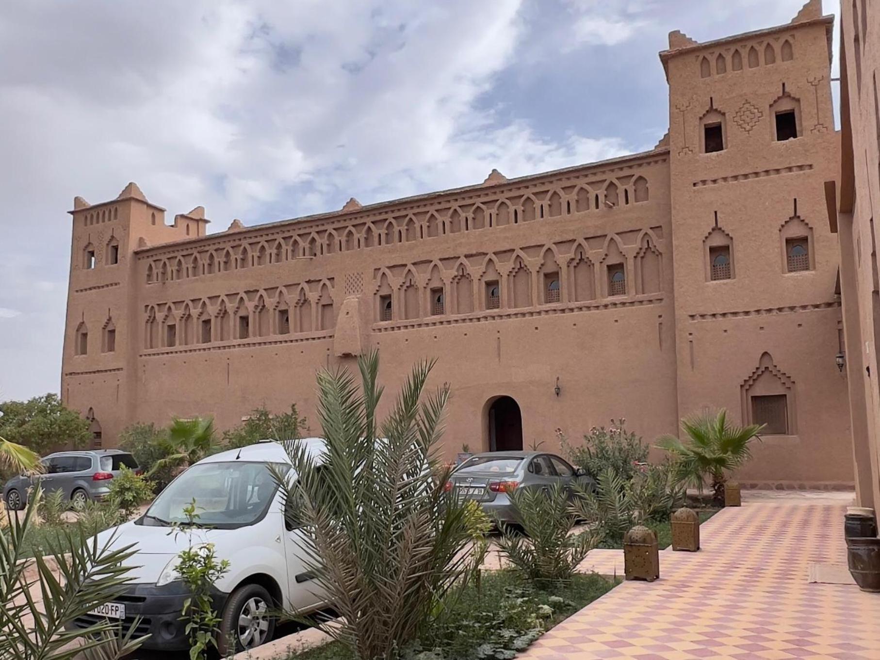 Auberge Famille Benmoro Skoura Buitenkant foto