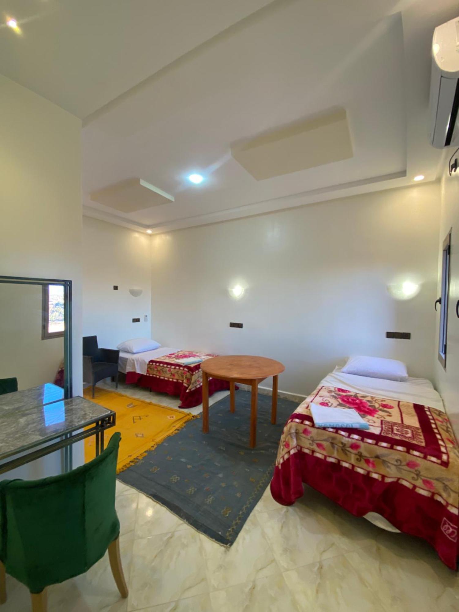 Auberge Famille Benmoro Skoura Buitenkant foto