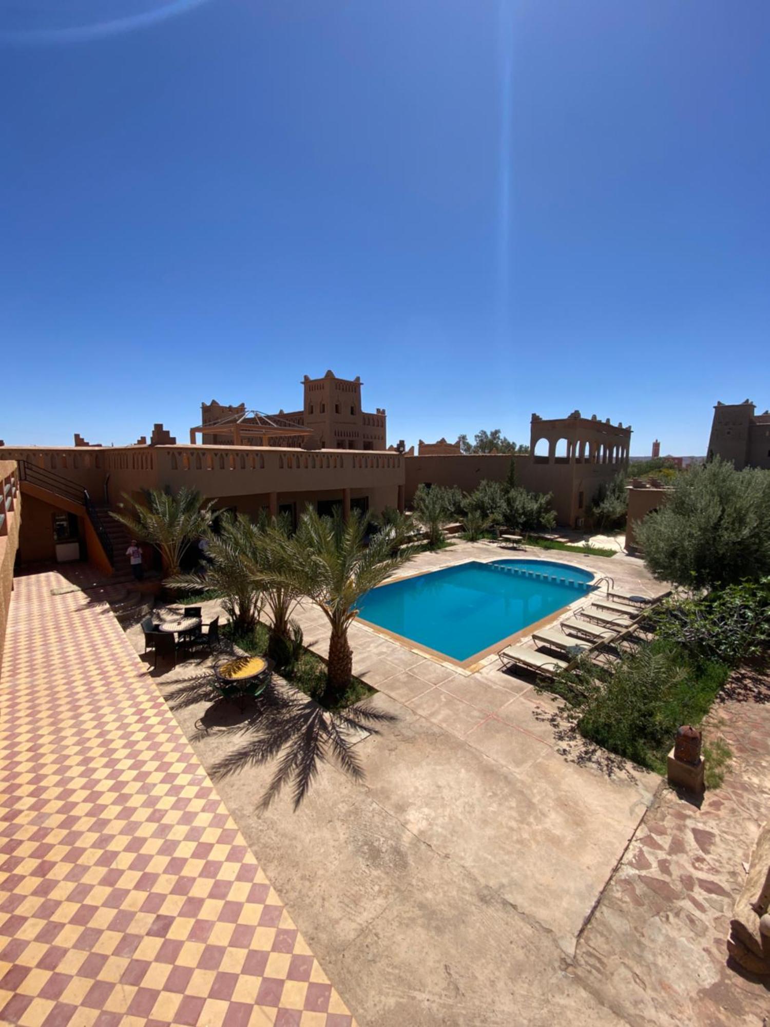 Auberge Famille Benmoro Skoura Buitenkant foto