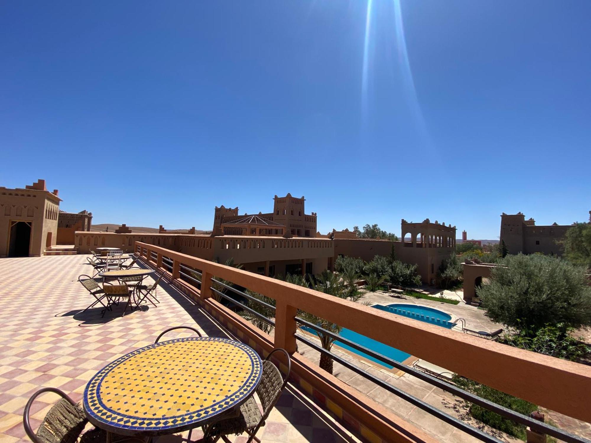 Auberge Famille Benmoro Skoura Buitenkant foto