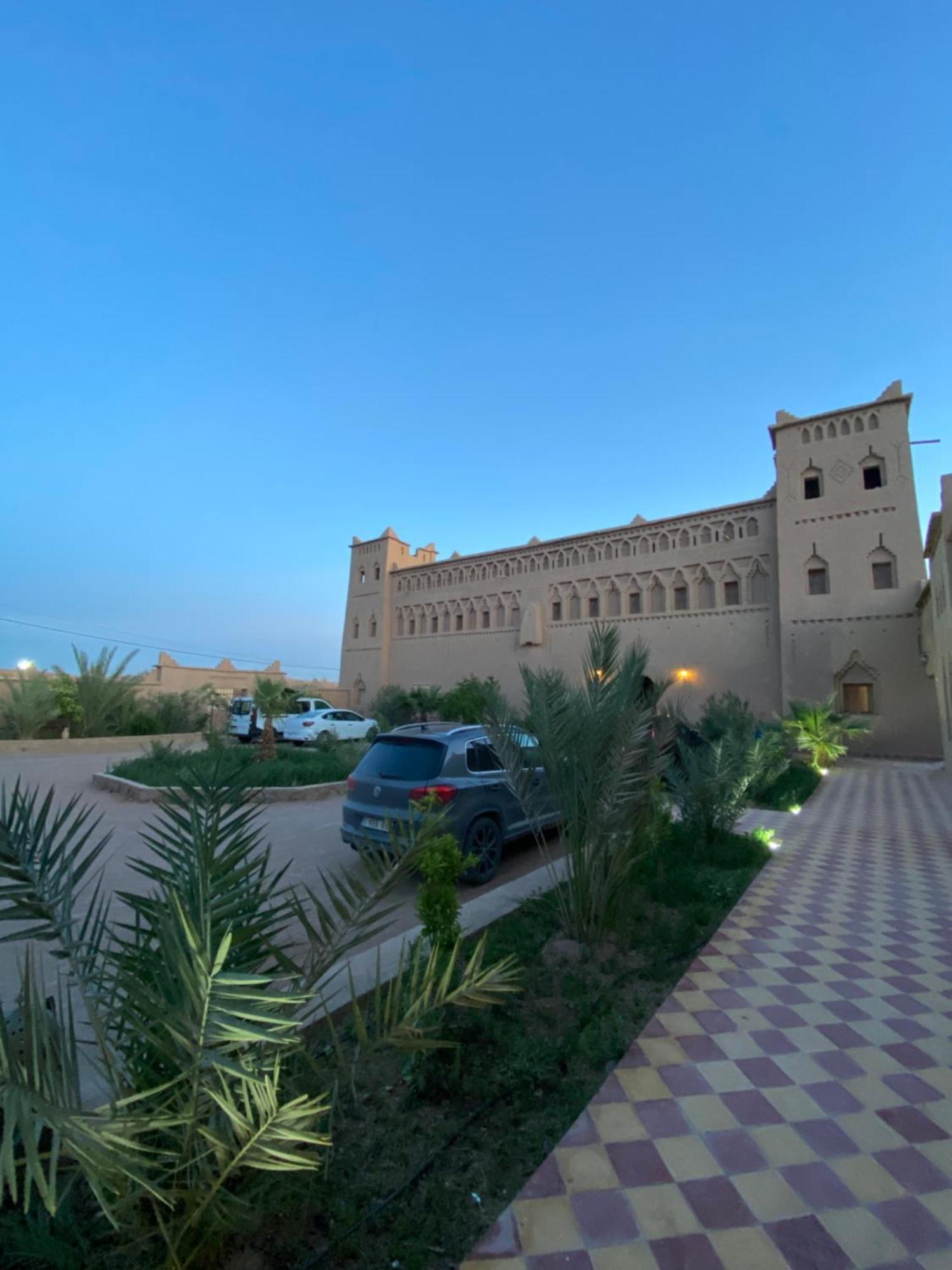 Auberge Famille Benmoro Skoura Buitenkant foto